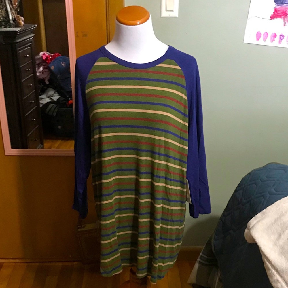 Lularoe Randy baseball Tee